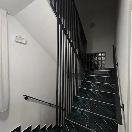 La Familia 바냐루카