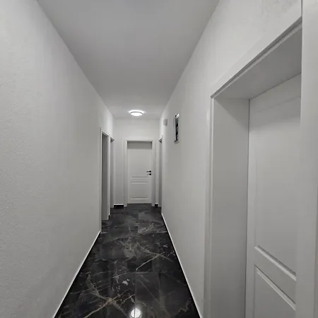 La Familia 게스트하우스 *